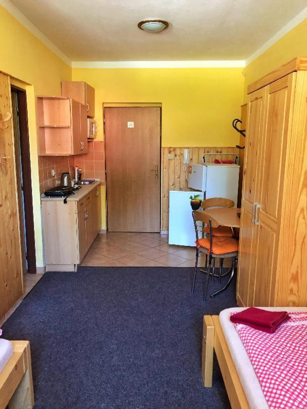 Apartmany U Svycarskeho Dvora Janske Lazne Dış mekan fotoğraf